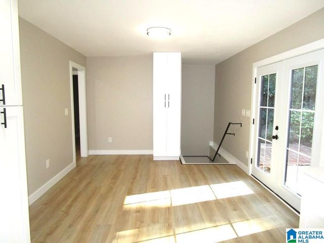 8929 VALLEYBROOK ROAD, Birmingham, AL 35206