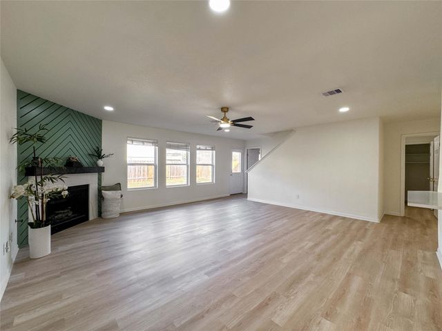 11747 Greensbrook Garden Drive, Houston, TX 77044