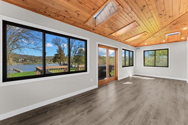 W11296 Red Cedar Drive, Lodi, WI 53555