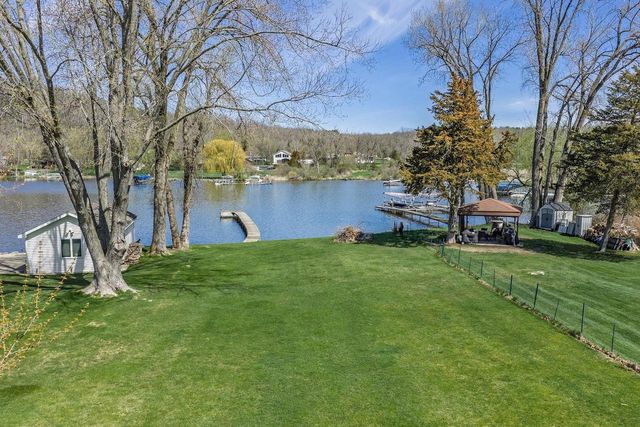 W11296 Red Cedar Drive, Lodi, WI 53555