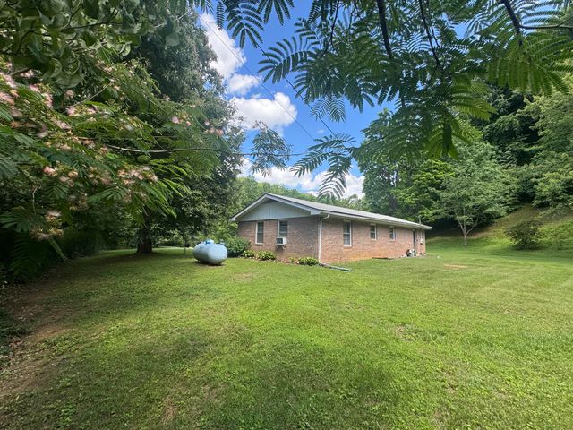 5364 2025 Highway, Booneville, KY 41314
