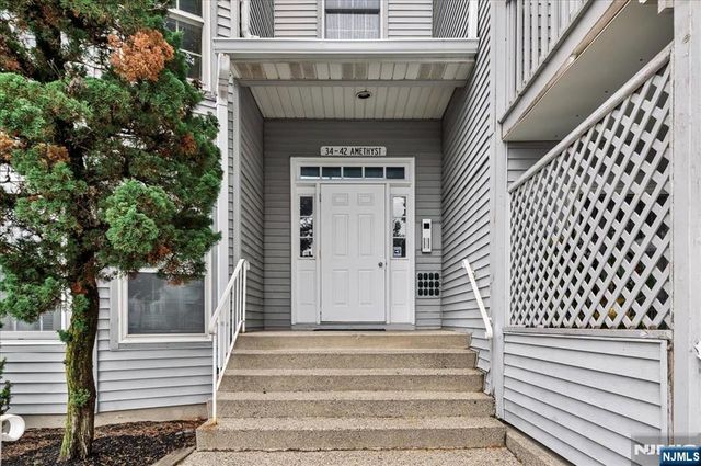 37 Amethyst Lane 251, Paterson, NJ 07501