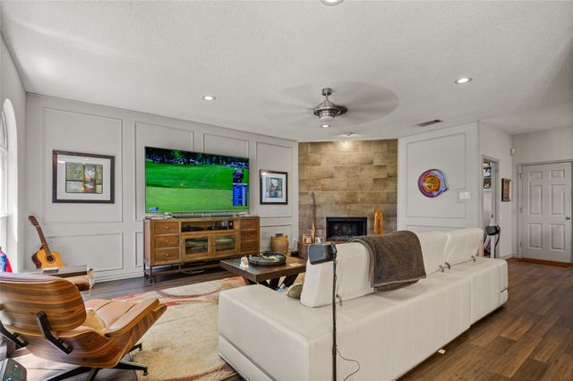514 Baltusrol Circle, Garland, TX 75044