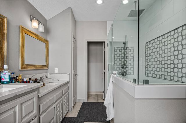 514 Baltusrol Circle, Garland, TX 75044
