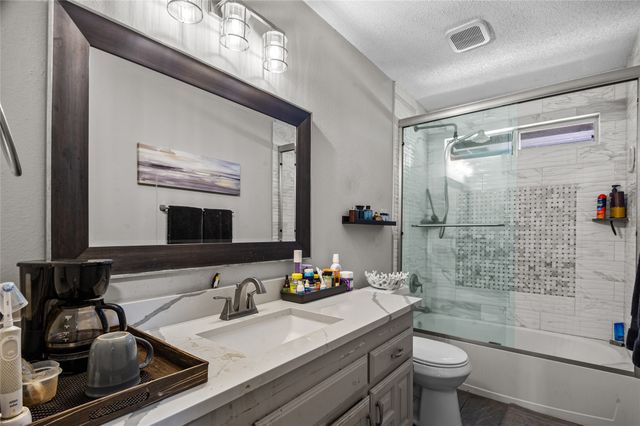 514 Baltusrol Circle, Garland, TX 75044