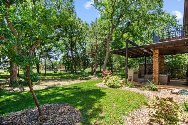514 Baltusrol Circle, Garland, TX 75044