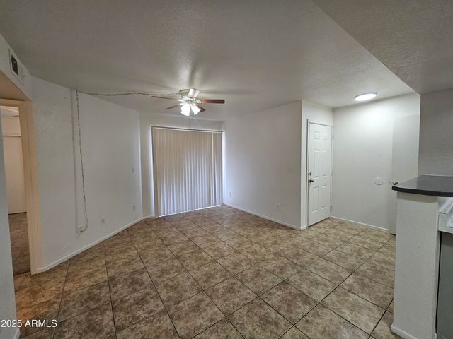 1370 S PRICE Road 115, Tempe, AZ 85281