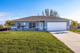 2718 NW 5th ST, Cape Coral, FL 33993