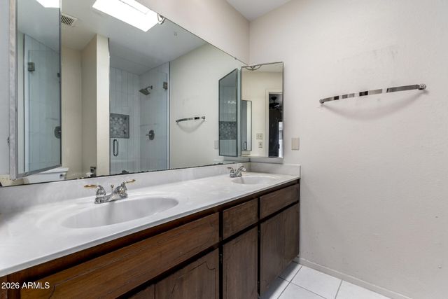 911 S HACIENDA Drive, Tempe, AZ 85281