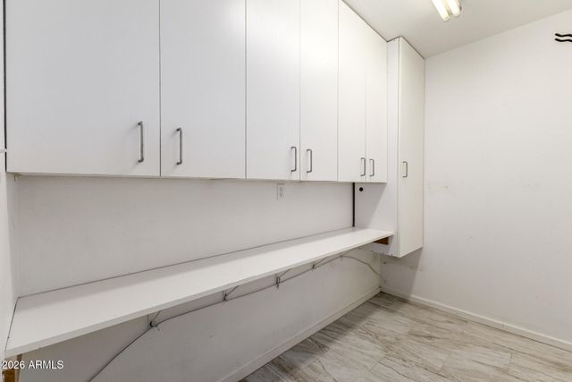 911 S HACIENDA Drive, Tempe, AZ 85281