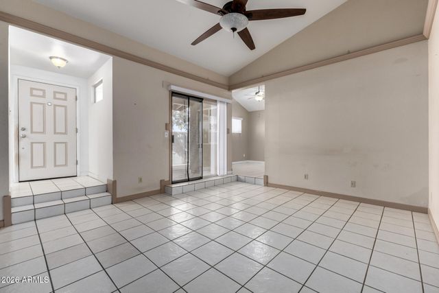 911 S HACIENDA Drive, Tempe, AZ 85281