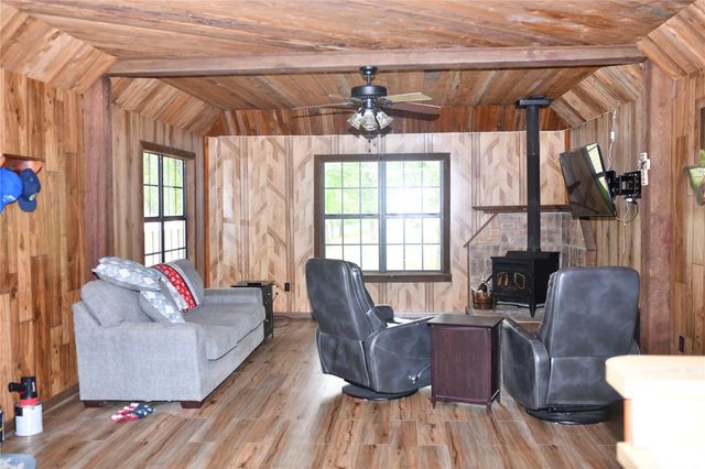 112 Lcr 902, Jewett, TX 75846