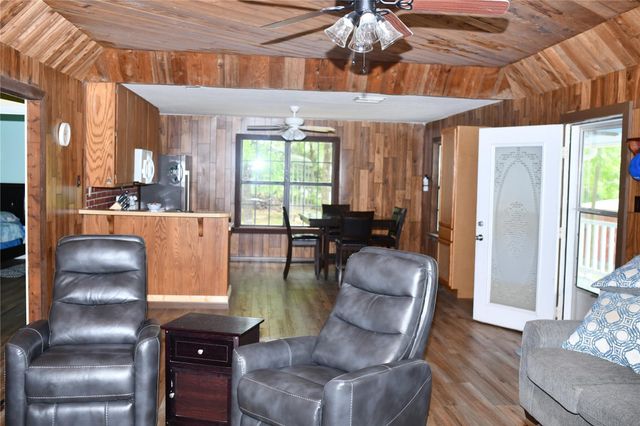 112 Lcr 902, Jewett, TX 75846
