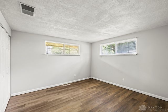 6687 Hubbard Drive, Dayton, OH 45424