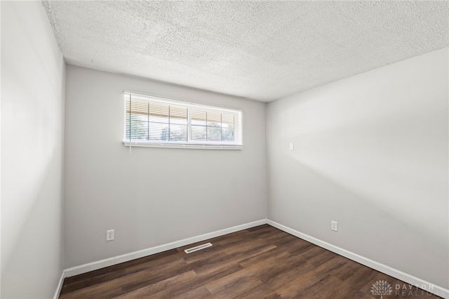 6687 Hubbard Drive, Dayton, OH 45424