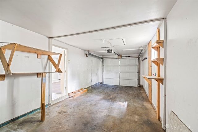 6687 Hubbard Drive, Dayton, OH 45424