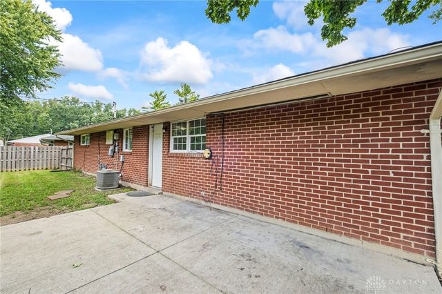 6687 Hubbard Drive, Dayton, OH 45424