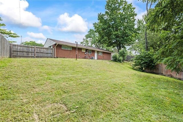 6687 Hubbard Drive, Dayton, OH 45424