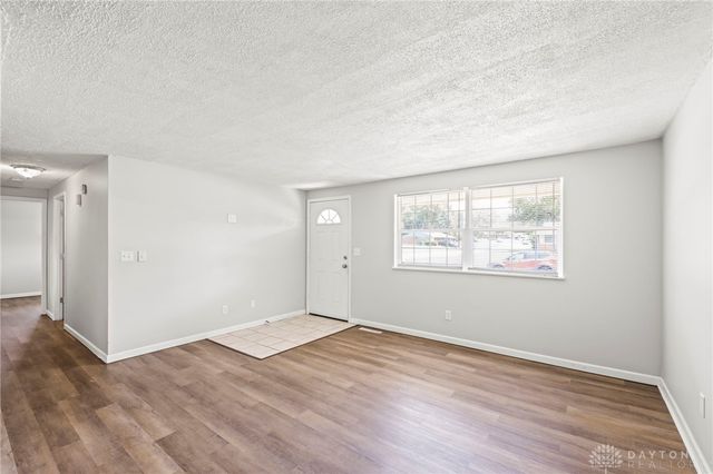 6687 Hubbard Drive, Dayton, OH 45424