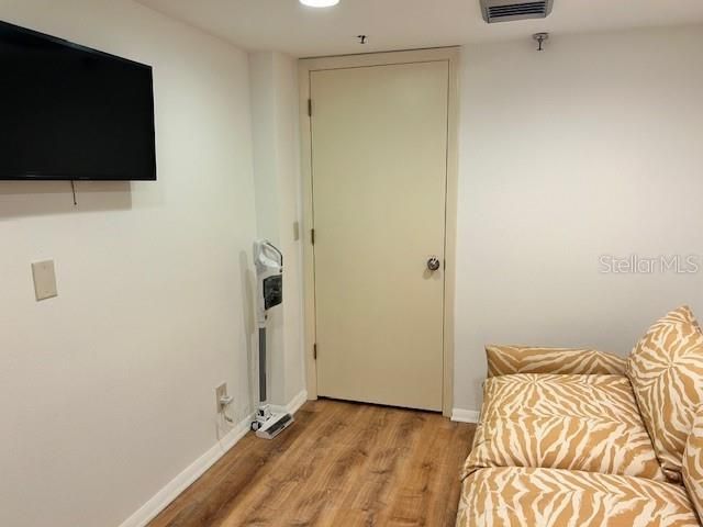 1095 GULF OF MEXICO DRIVE 104, Longboat Key, FL 34228