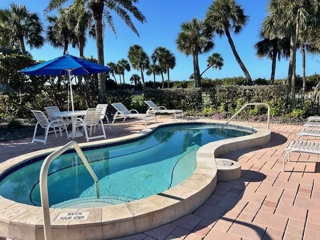 1095 GULF OF MEXICO DRIVE 104, Longboat Key, FL 34228