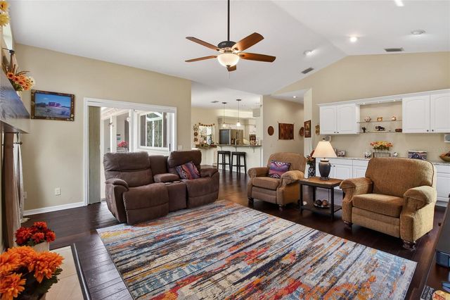 858 HANOVER WAY, Lakeland, FL 33813