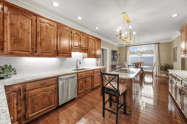 1826 Peppertree Drive, Alcoa, TN 37701