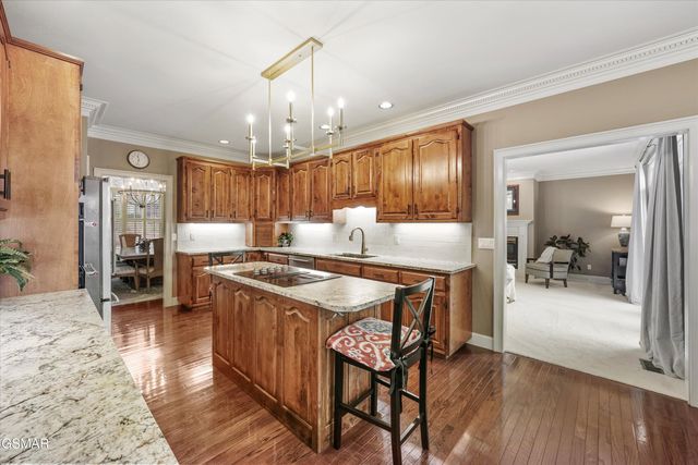 1826 Peppertree Drive, Alcoa, TN 37701