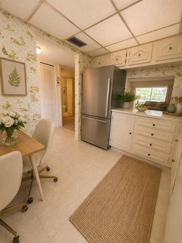 20 Abbey Ln 101, Delray Beach, FL 33446
