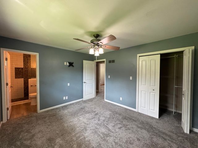9616 Olcott Avenue, St. John, IN 46373