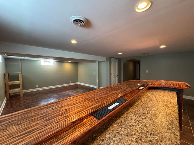 9616 Olcott Avenue, St. John, IN 46373