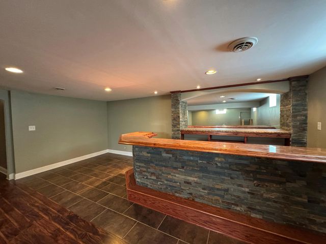 9616 Olcott Avenue, St. John, IN 46373