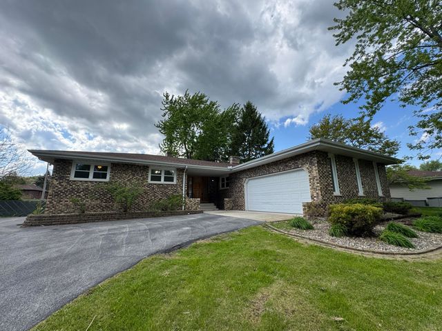 9616 Olcott Avenue, St. John, IN 46373