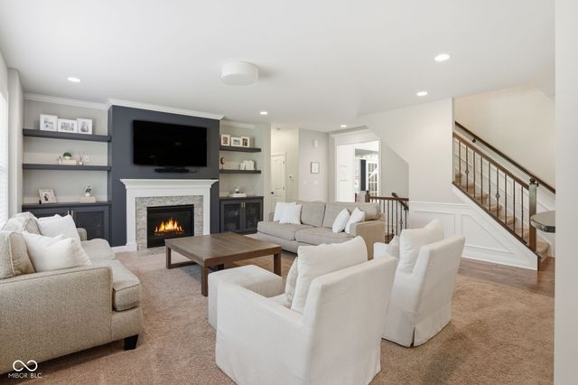 3228 Wildlife Trail, Zionsville, IN 46077