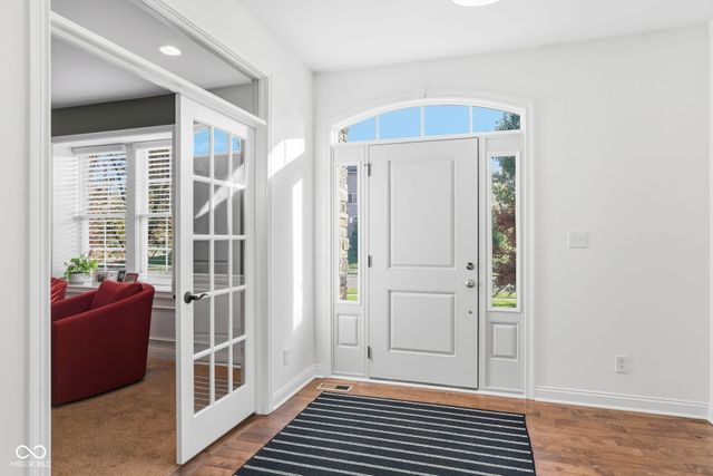 3228 Wildlife Trail, Zionsville, IN 46077