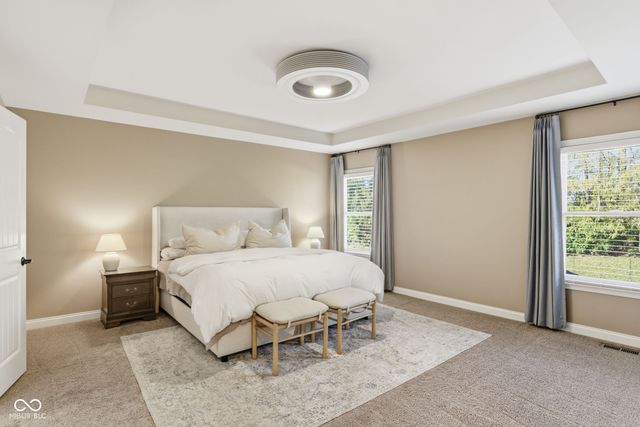 3228 Wildlife Trail, Zionsville, IN 46077