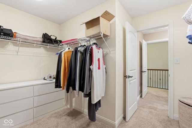 3228 Wildlife Trail, Zionsville, IN 46077