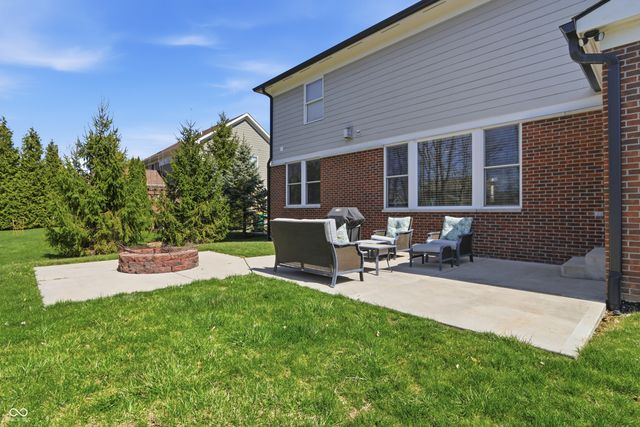 3228 Wildlife Trail, Zionsville, IN 46077