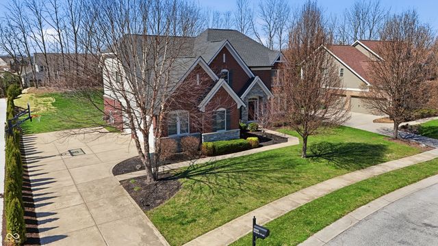 3228 Wildlife Trail, Zionsville, IN 46077