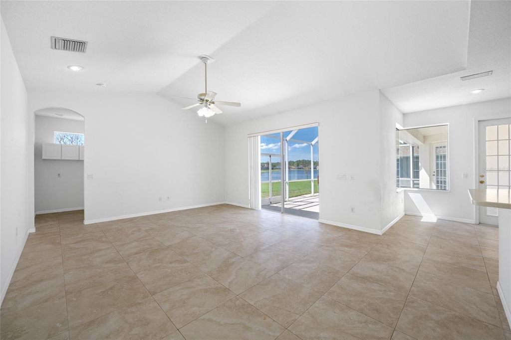 Image 27 of property listing at 14606 CORAL BERRY DRIVE, Tampa, FL 33626