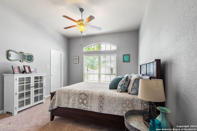 1019 Stone Crossing, New Braunfels, TX 78132