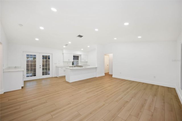 4355 BERKSHIRE DRIVE, Sarasota, FL 34241