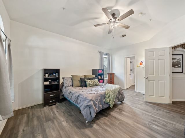 10105 Lakeview Drive, Providence Village, TX 76227