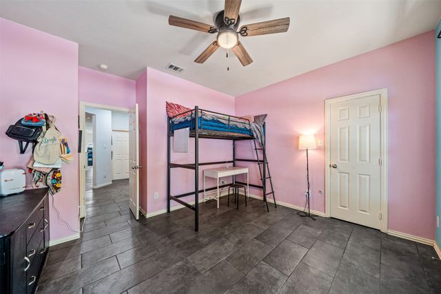 10105 Lakeview Drive, Providence Village, TX 76227
