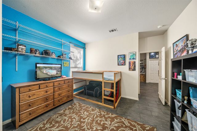 10105 Lakeview Drive, Providence Village, TX 76227