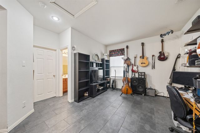 10105 Lakeview Drive, Providence Village, TX 76227