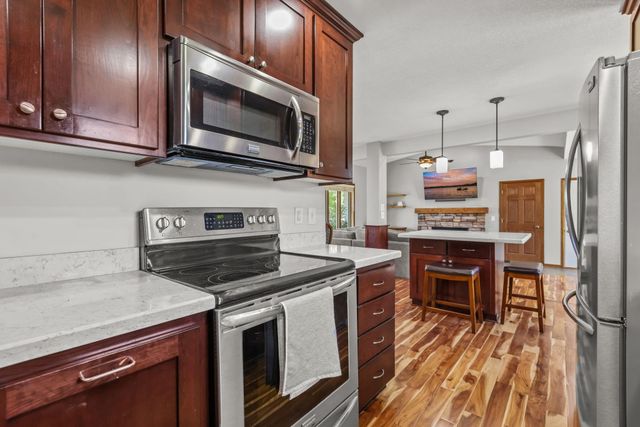 8330 Cleadis Avenue, Inver Grove Heights, MN 55076