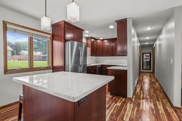 8330 Cleadis Avenue, Inver Grove Heights, MN 55076