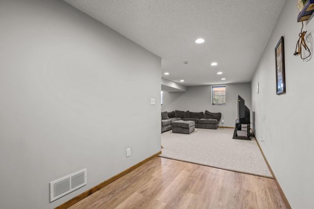 8330 Cleadis Avenue, Inver Grove Heights, MN 55076