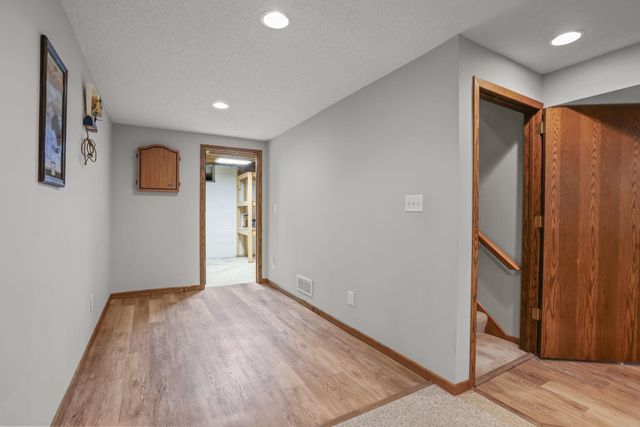 8330 Cleadis Avenue, Inver Grove Heights, MN 55076